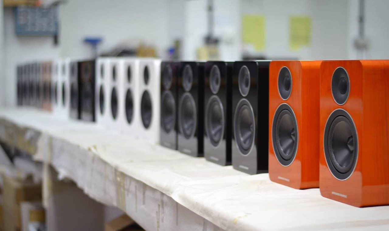 Полочники Acoustic Energy Active 1 готовы к отправке