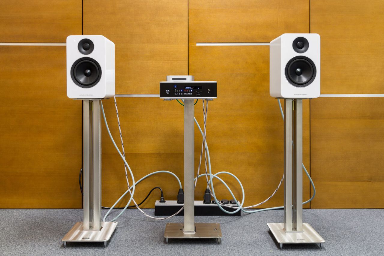 Современная Hi-Fi система. И это еще не предел минимализма!